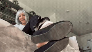 Taylor Raz - Happy Sunday Ive been wearing these flats a lot lately and I just simply wanted to share that with 