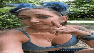 Taylor Raz  - Its really me So happy youre joining me on this quick little come back journey Xotay  - Video preview